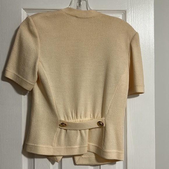 Never worn St. John knit jacket - Picture 7 of 7